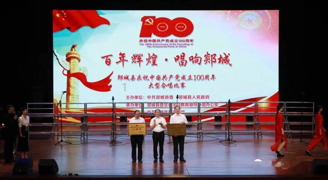 42岁宋慧乔生图曝光,苹果肌一大一小还嘴歪